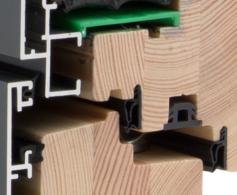 Detailansicht des Fensters mit Fokus auf die Doppelfalzkonstruktion.
