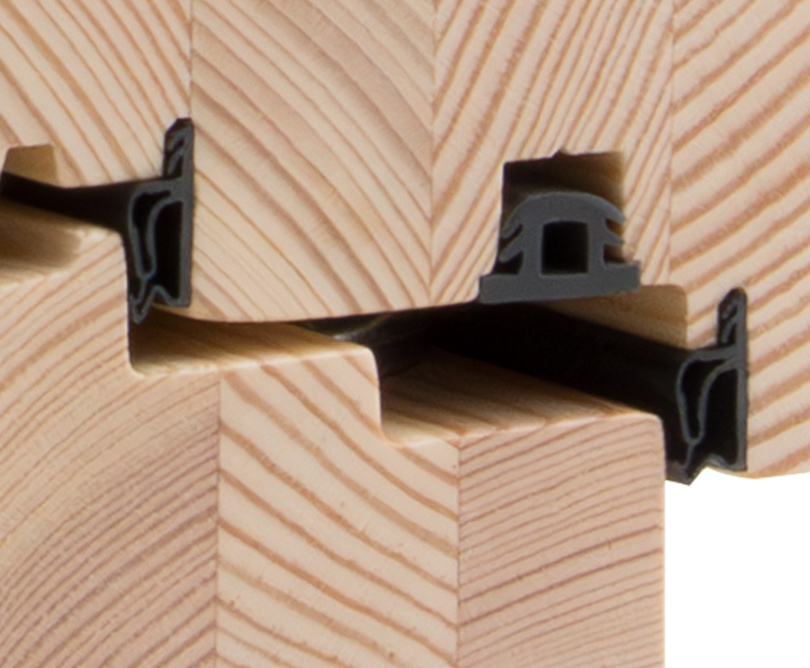 Detailansicht des Fensterrahmens mit Fokus auf der Flügelüberschlagsdichtung.