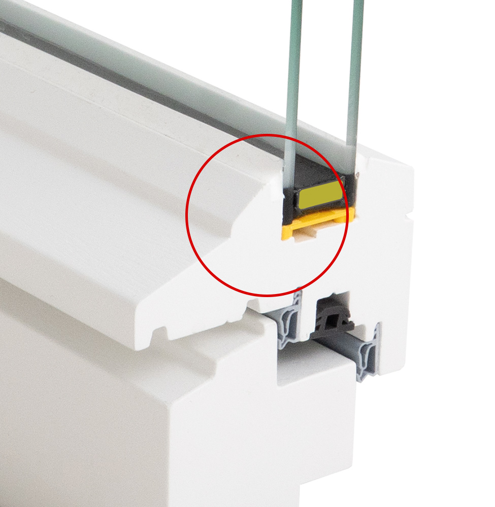 Detailansicht des HistoricLine-Fensters mit Fokus auf dem äußeren Glasnacken.